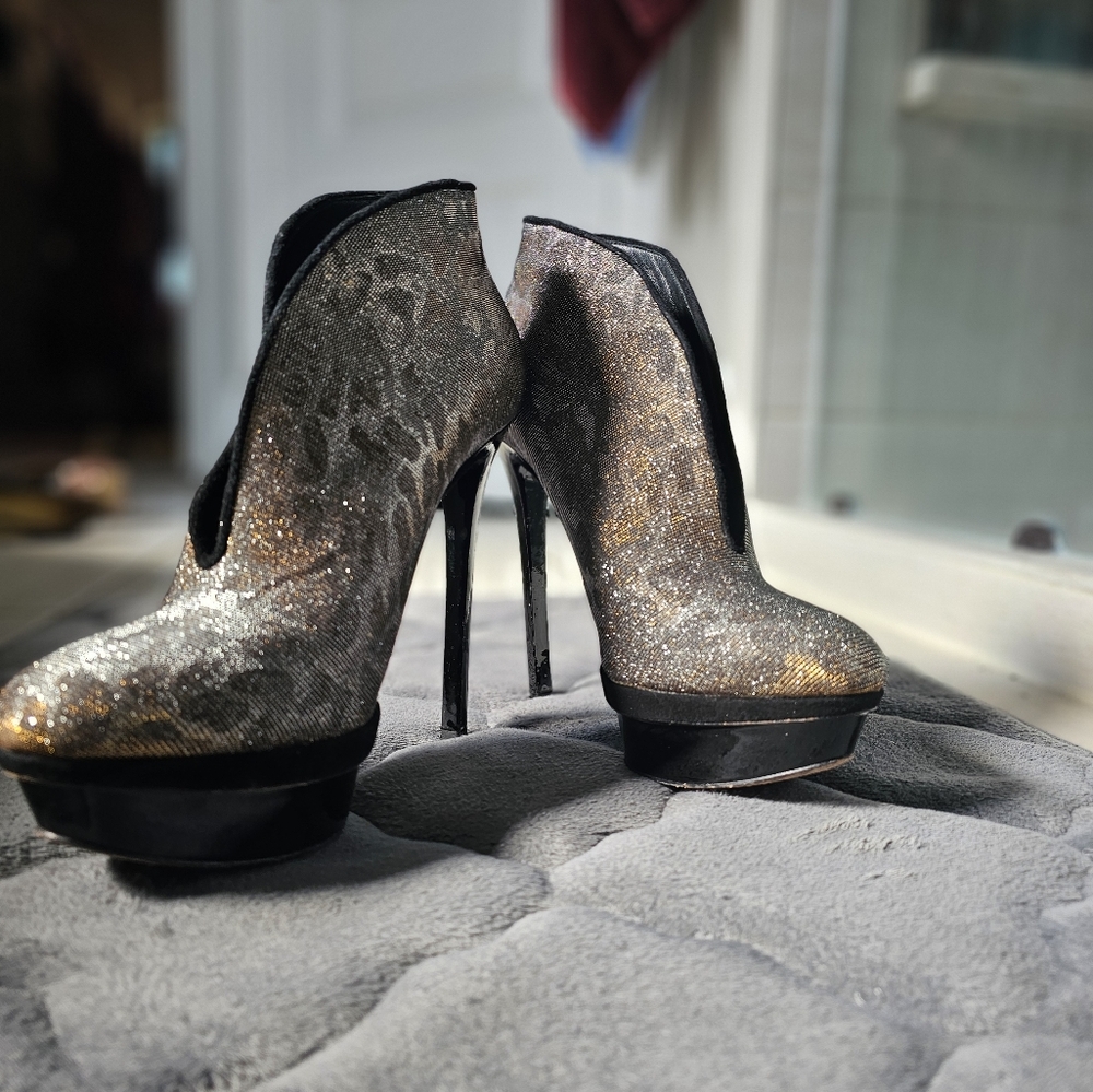 Brian Atwood Pumps